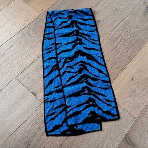 Vintage Elaine Gold Silk Scarf Blue Black Leopard